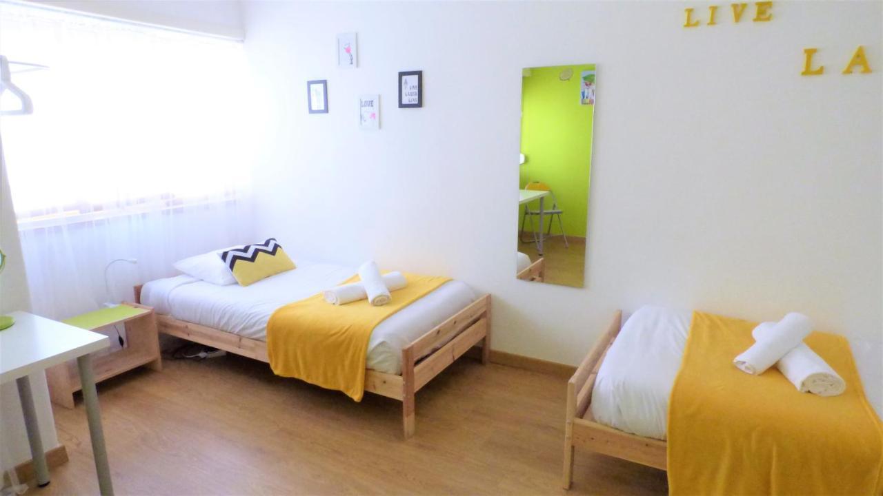 D Wan Guest House Пениши Экстерьер фото